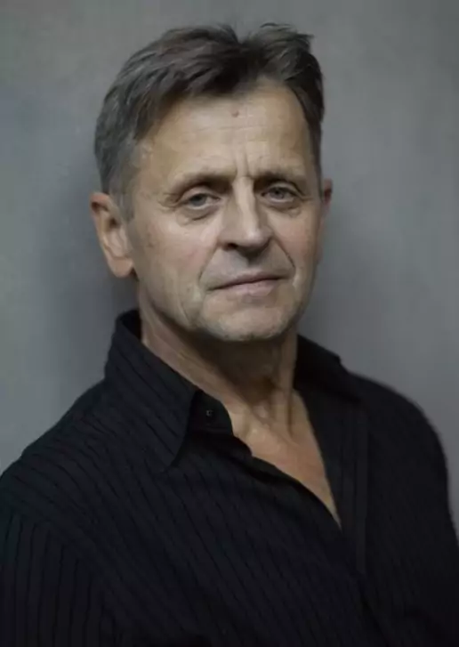 MIKHAIL BARYSHNIKOV